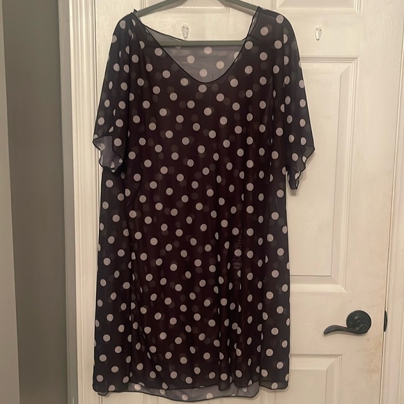 Cover up - Picture 1 of 2